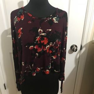 Long sleeve floral sweater shirt